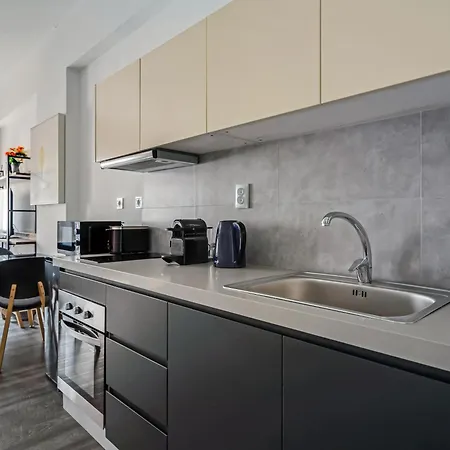 Yalarent Luxury In The Heart Of The Athens