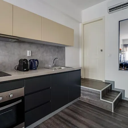 Apartment Yalarent Luxury In The Heart Of The Athens